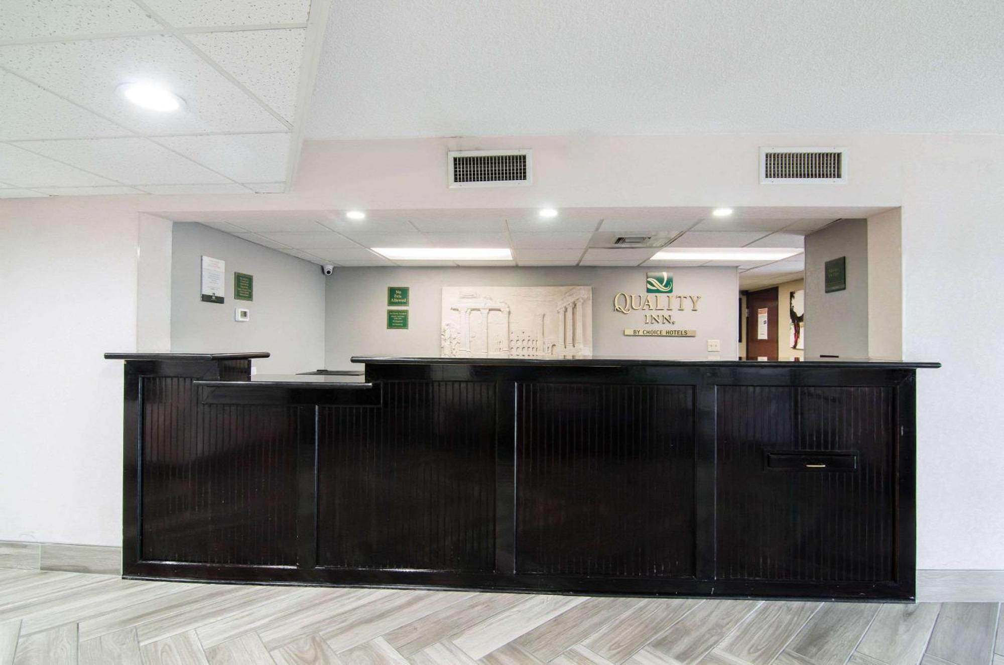 Quality Inn Near University Of Mobile Saraland Luaran gambar